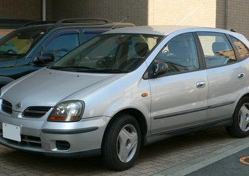 Pokrowce samochodowe Nissan Almera Tino